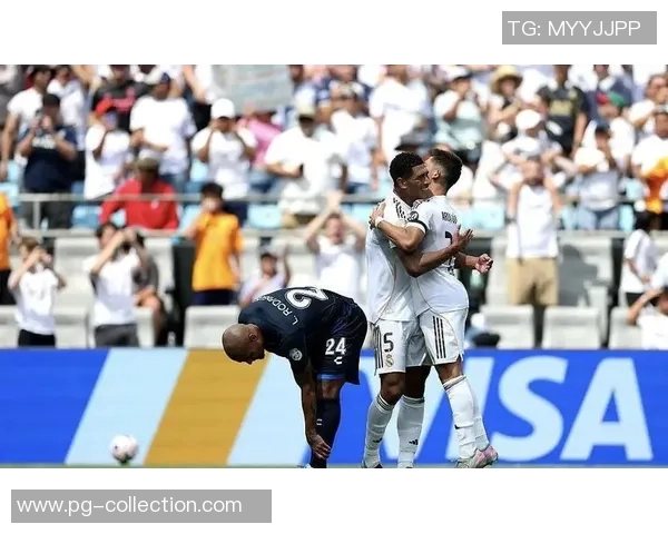 友谊赛惊现冷门那不勒斯与皇马战平精彩扑救引发全场欢呼