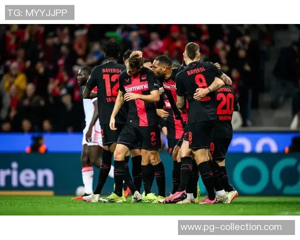 意甲焦点战：本菲卡大胜曼联全场沸腾战术解析与反思