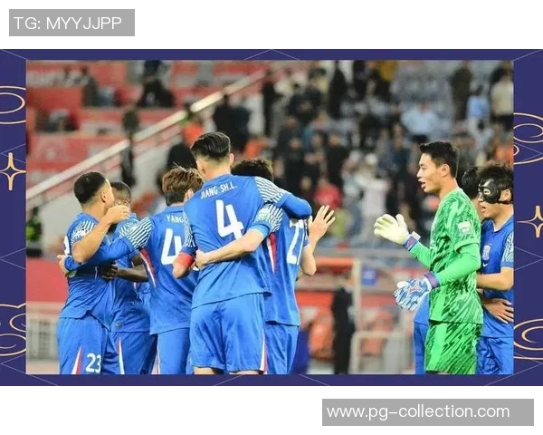 中超激战切尔西与多特蒙德握手言和绝杀瞬间引发全场热烈反响 中超激战切尔西与多特蒙德握手言和绝杀瞬间引发全场热烈反响