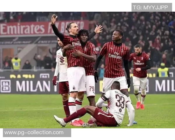 中超激战：多特蒙德与AC米兰鏖战成平局全场沸腾瞬间回顾